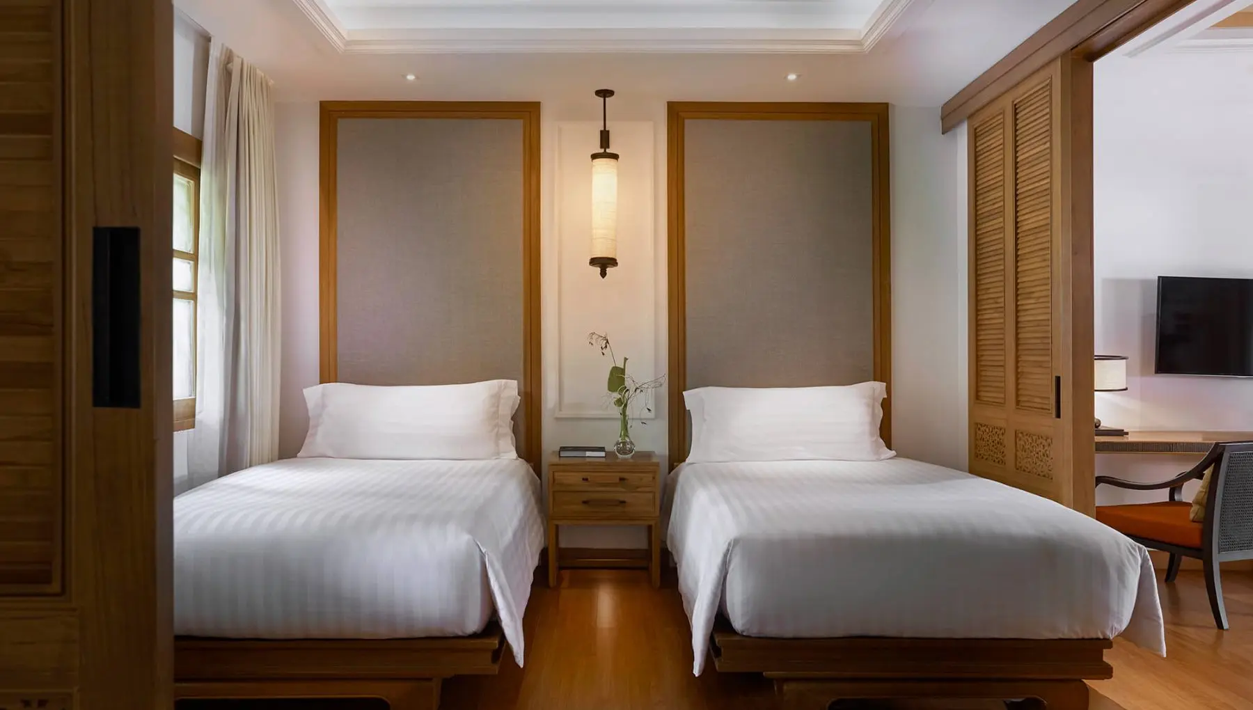 Вилла Делюкс с 2 спальнями и джакузи, вид на пляж