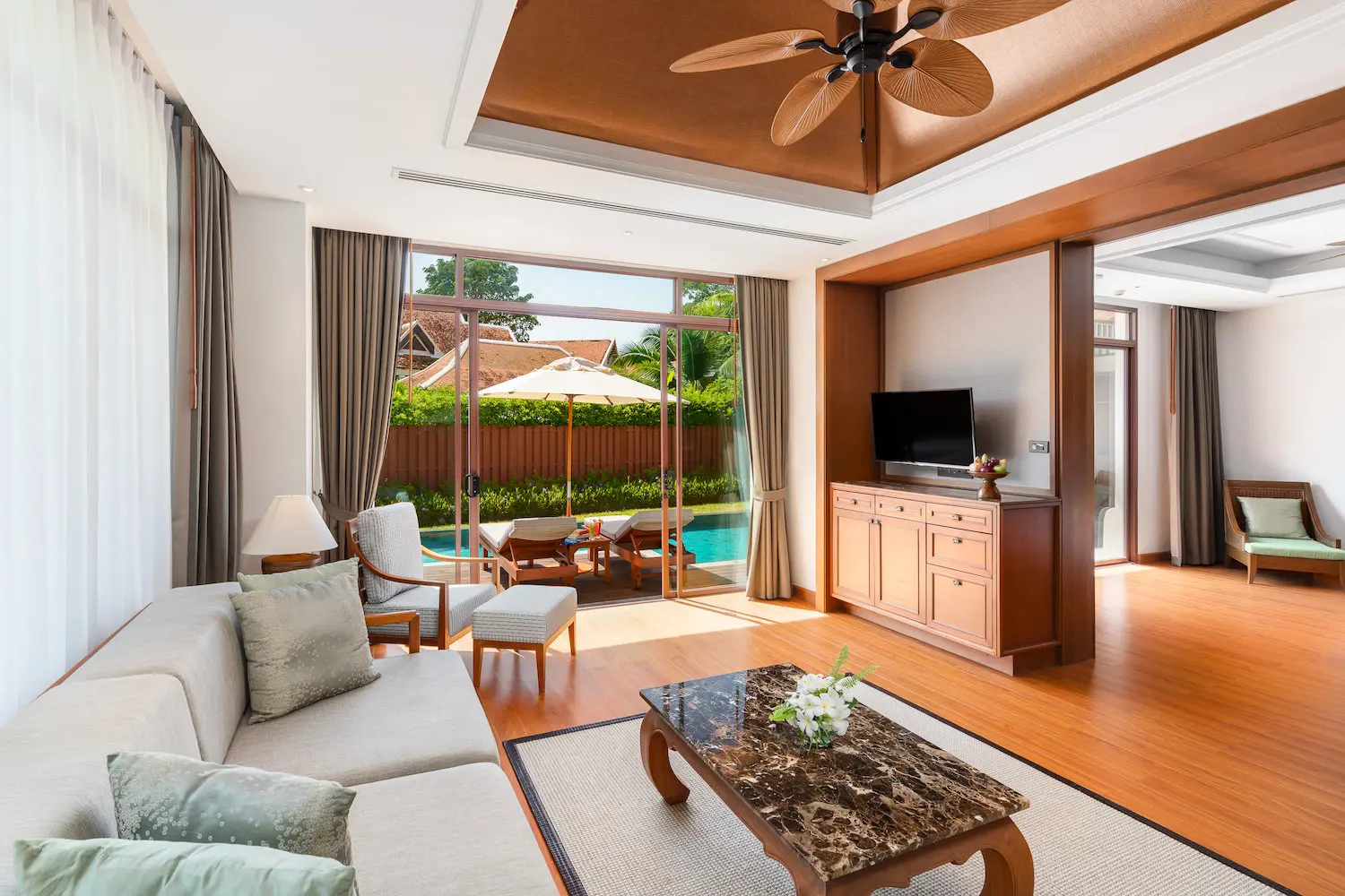 03-Grand-Deluxe-Pool-Villa-Living-Room