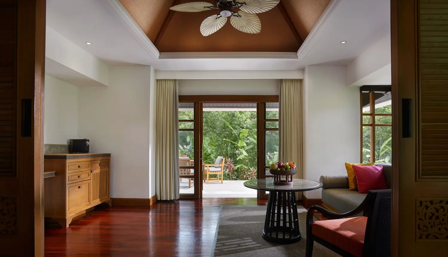 04-Santiburi-Maenam-Samui-Deluxe-Garden-Villa-Plunge-Pool