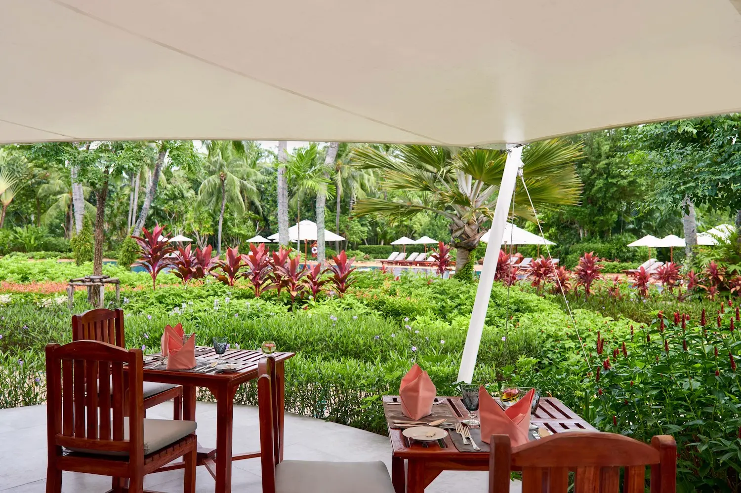 04-Santiburi-Maenam-Samui-Vimanmek