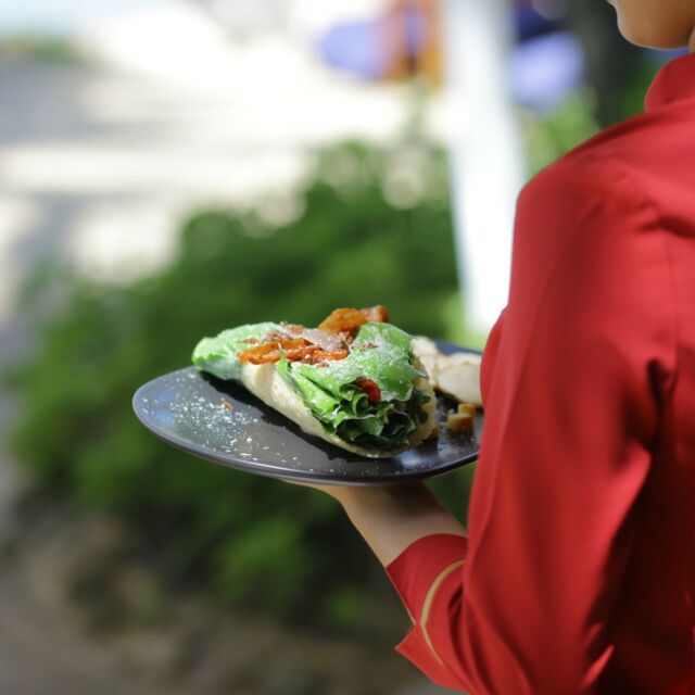 Culinary finesse meets the gentle caress of nature at the Beach House. Take your seat for an unparalleled al-fresco dining experience at the ocean’s edge.⁠
⁠
#SantiburiKohSamui #สันติบุรีเกาะสมุย⁠