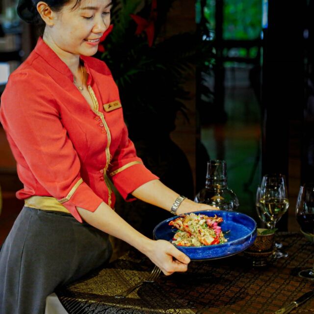 Share the magic of Thai cuisine, 'Sum Rup', a tradition that brings families together with delicious flavours. Enjoy a variety of dishes, expertly balanced for a harmonious taste. From sweet to spicy, each bite is a joyful experience, celebrating Thai culture and creating lasting memories with loved ones.⁠
⁠
Enjoy this new addition set menu at our Sala Thai⁠
Open Hour: 06:00 PM – 10:00 PM (last order 09:30 PM)⁠
⁠
#SantiburiKohSamui #สันติบุรีเกาะสมุย