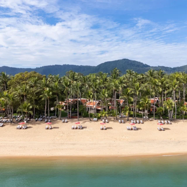 Lazy days unfold here on the shore, where the gentle whisper of the waves creates the perfect retreat from the everyday. ⁠
⁠
#SantiburiKohSamui #สันติบุรีเกาะสมุย