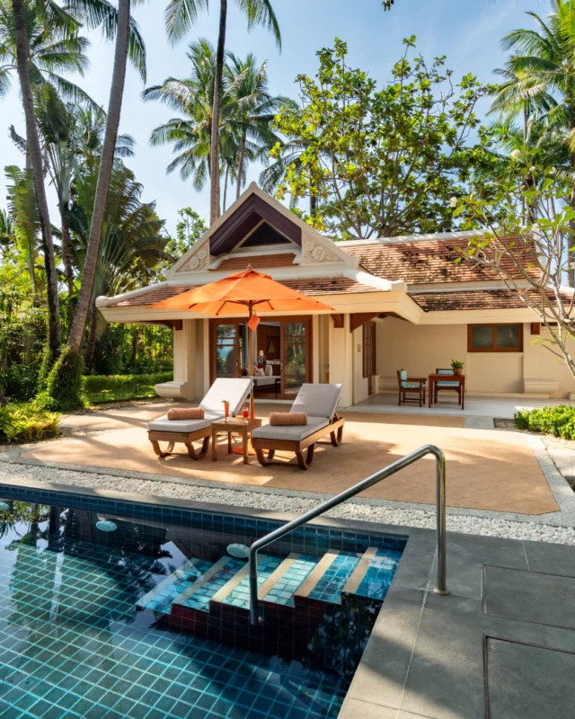 Slow mornings begin best here — coffee on your terrace, a dip in your private pool, and nothing on the agenda except ease. ⁠
⁠
The Deluxe Pool Villa was made for quiet, sun-filled days that never feel rushed.⁠
⁠
Book your stay at the link in our bio and make this your next morning view.⁠
⁠
#SantiburiKohSamui #สันติบุรีเกาะสมุย #SAiiDISCOVERY