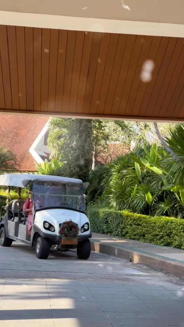 Christmas is a little more magical this year with our 'little bear' here to spread the joy! 🧸✨ Sending you all the warmest holiday wishes from Santiburi Koh Samui. May your season be filled with love and wonderful moments.⁠
⁠
#SantiburiKohSamui #สันติบุรีเกาะสมุย #SAiiDISCOVERY