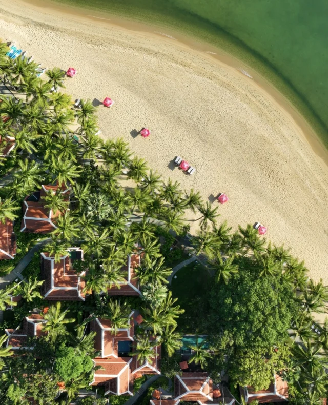 A new year begins with endless beach days and mornings spent by your private pool villa. January at Santiburi Koh Samui is made for slow moments, warm sunshine, and the quiet joy of island living. 🌴✨⁠
⁠
Start your year surrounded by paradise.⁠
Photo courtesy of @paikubpong ⁠
⁠
#SantiburiKohSamui #สันติบุรีเกาะสมุย #SAiiDISCOVERY