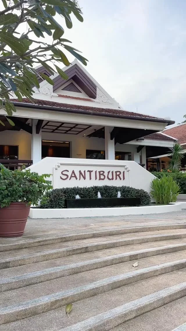 Mornings move at their own rhythm: a quiet swim, fresh pastries, footprints leading to the beach. Herei, every moment flows gently, turning peaceful mornings into days of simple joys and seaside calm. 🌿⁠
⁠
Save this for your next island escape.⁠
Photo courtesy of @tamma.dii⁠
⁠
⁠
#SantiburiKohSamui #สันติบุรีเกาะสมุย #SAiiDISCOVERY