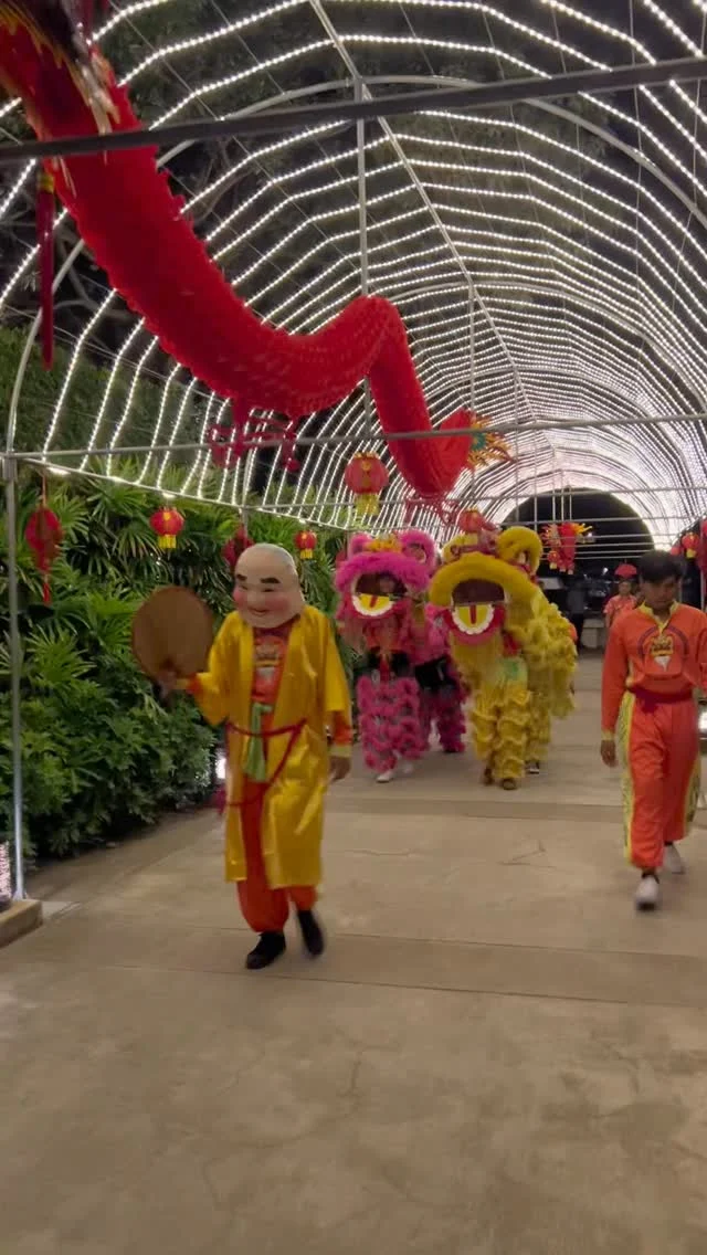 A glimpse into the magical atmosphere of our Lunar New Year. ✨🌴

Thank you for celebrating with us at Santiburi. Wishing you a journey of peace, harmony, and timeless prosperity.

#SantiburiKohSamui #สันติบุรีเกาะสมุย #SAiiDISCOVERY