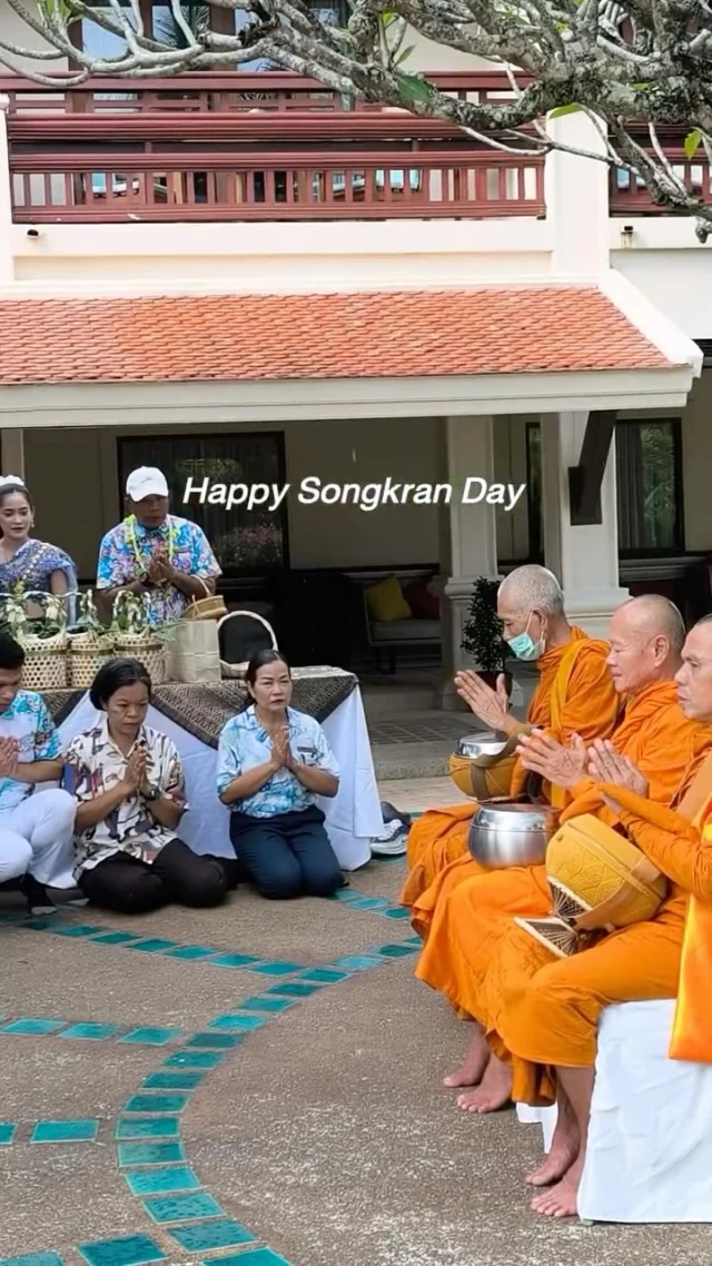 Happy Songkran! ✨
Joyful celebrations and cherished traditions at Santiburi Koh Samui. Thank you to everyone who joined us in honouring Thai New Year.
Wishing you a year filled with health, happiness, and prosperity. 🙏
Sawasdee Pee Mai Thai!

#SantiburiKohSamui #สันติบุรีเกาะสมุย #SAiiDISCOVERY #kohsamuihotels #kohsamui
