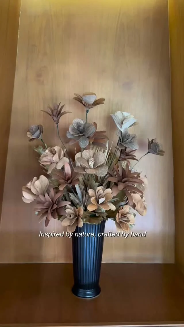 From nature's overlooked treasures to timeless beauty.⁠
⁠
With creativity and care, Khun Boon transforms botanical elements into timeless handcrafted creations, giving each one a beautiful second life.⁠
⁠
Every thoughtful creation is a small step towards a more sustainable future.⁠
⁠
#SantiburiKohSamui #สันติบุรีเกาะสมุย #SAiiDISCOVERY #kohsamuihotels ⁠