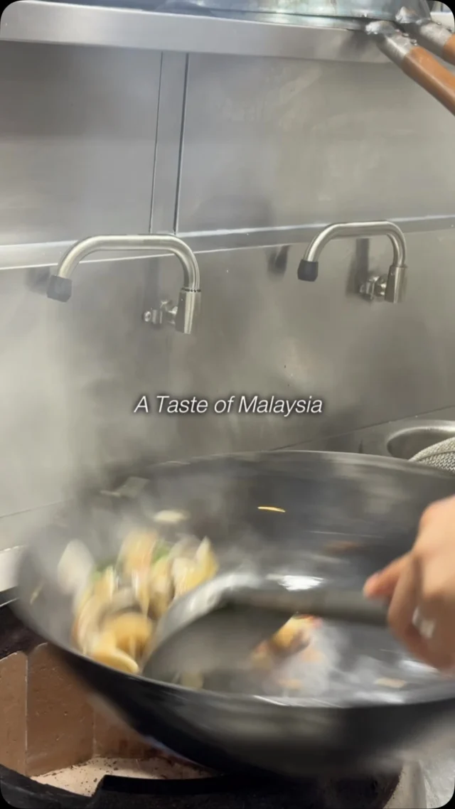 When the flavours of Malaysia met the shores of Samui. 🇲🇾✨

A heartfelt thank you to everyone who joined us at The Beach House.
Guest Chef Gan Wei Liong from SAii Laguna Phuket brought the vibrant character of Malaysian Chinese cuisine to Koh Samui, filling our tables with bold flavours, warm conversations and moments we were delighted to share with you.

Thank you for dining with us and for being part of A Taste of Malaysia.

#SantiburiKohSamui #สันติบุรีเกาะสมุย
#SAiiDISCOVERY